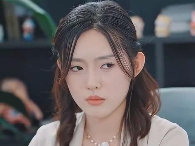 离婚后我成全球首富的女儿 第1-20集